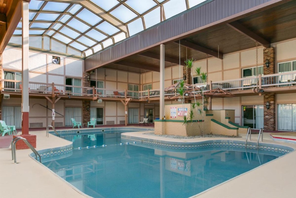 Aspire Hotel and Suites Image 32