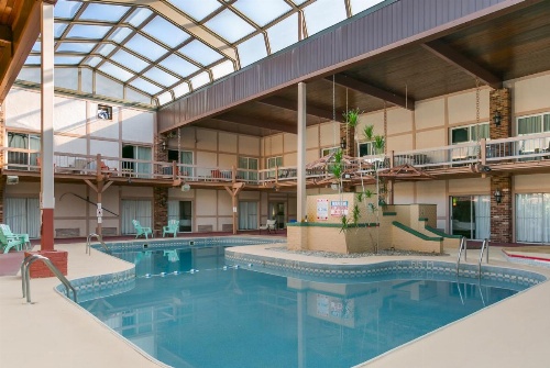 Aspire Hotel and Suites image 32