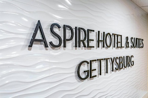 Aspire Hotel and Suites image 37